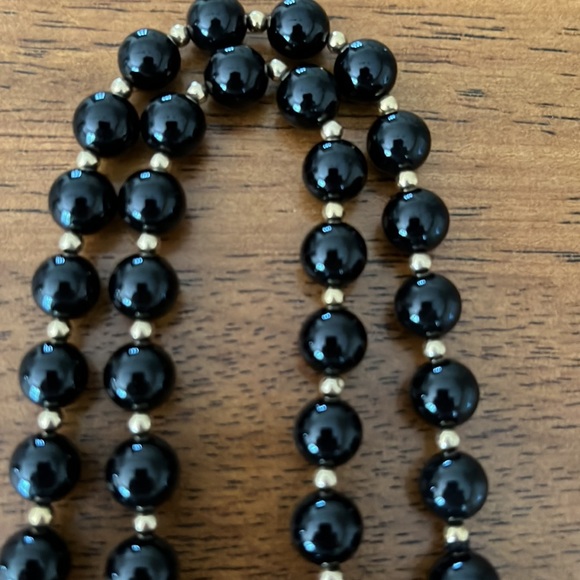 Black Onyx Bead Necklace - Picture 5 of 5
